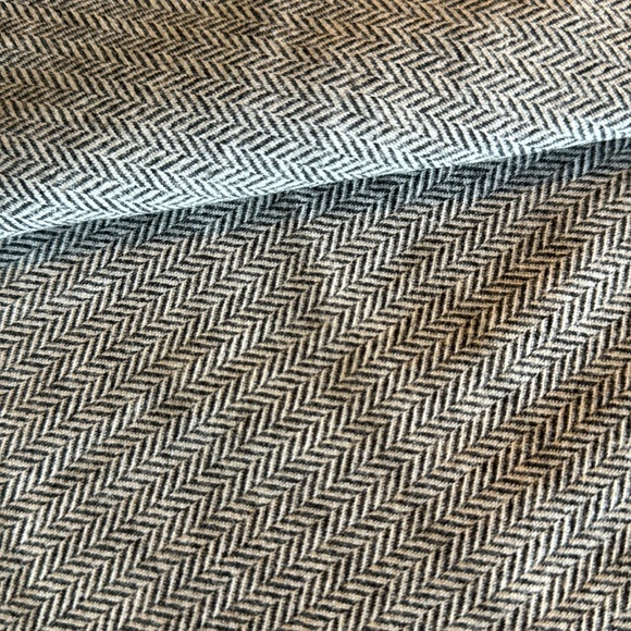 Lululemon Vinyasa Scarf Heathered Deep Coal Ghost Herringbone Chevron - Picture 7 of 7